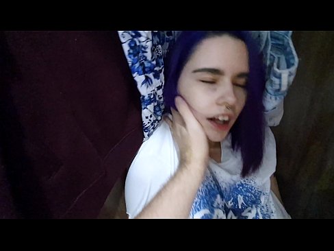 ❤️ Wedi dod o hyd i fy sis yn y closet a helpu ei cum ❌ Fideo porn ar cy.sexera.ru ❤